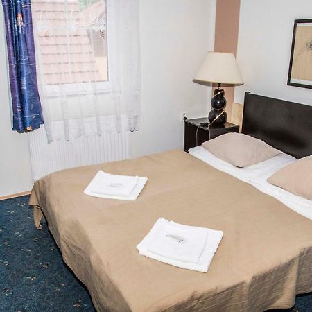 Hotel U Lip Trojanovice Frenštát pod Radhoštěm エクステリア 写真