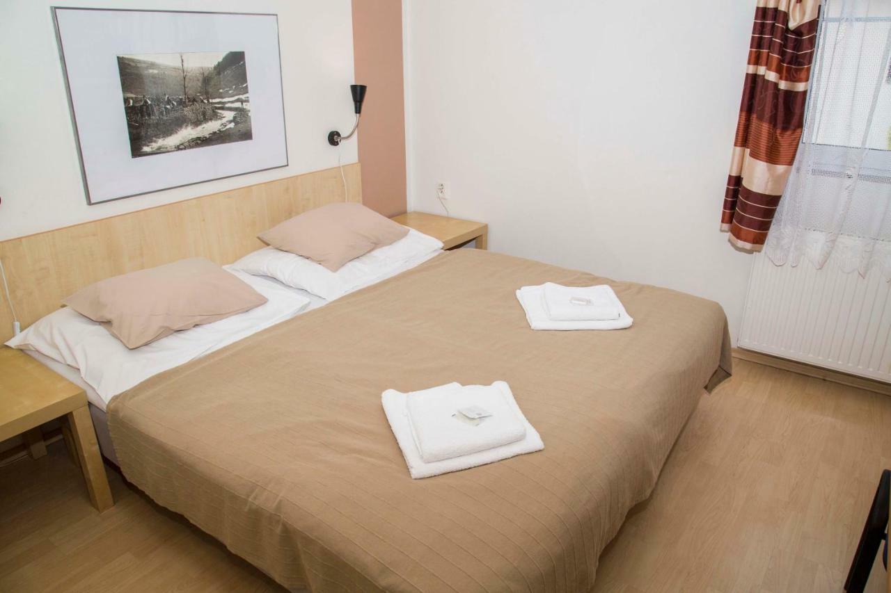 Hotel U Lip Trojanovice Frenštát pod Radhoštěm エクステリア 写真